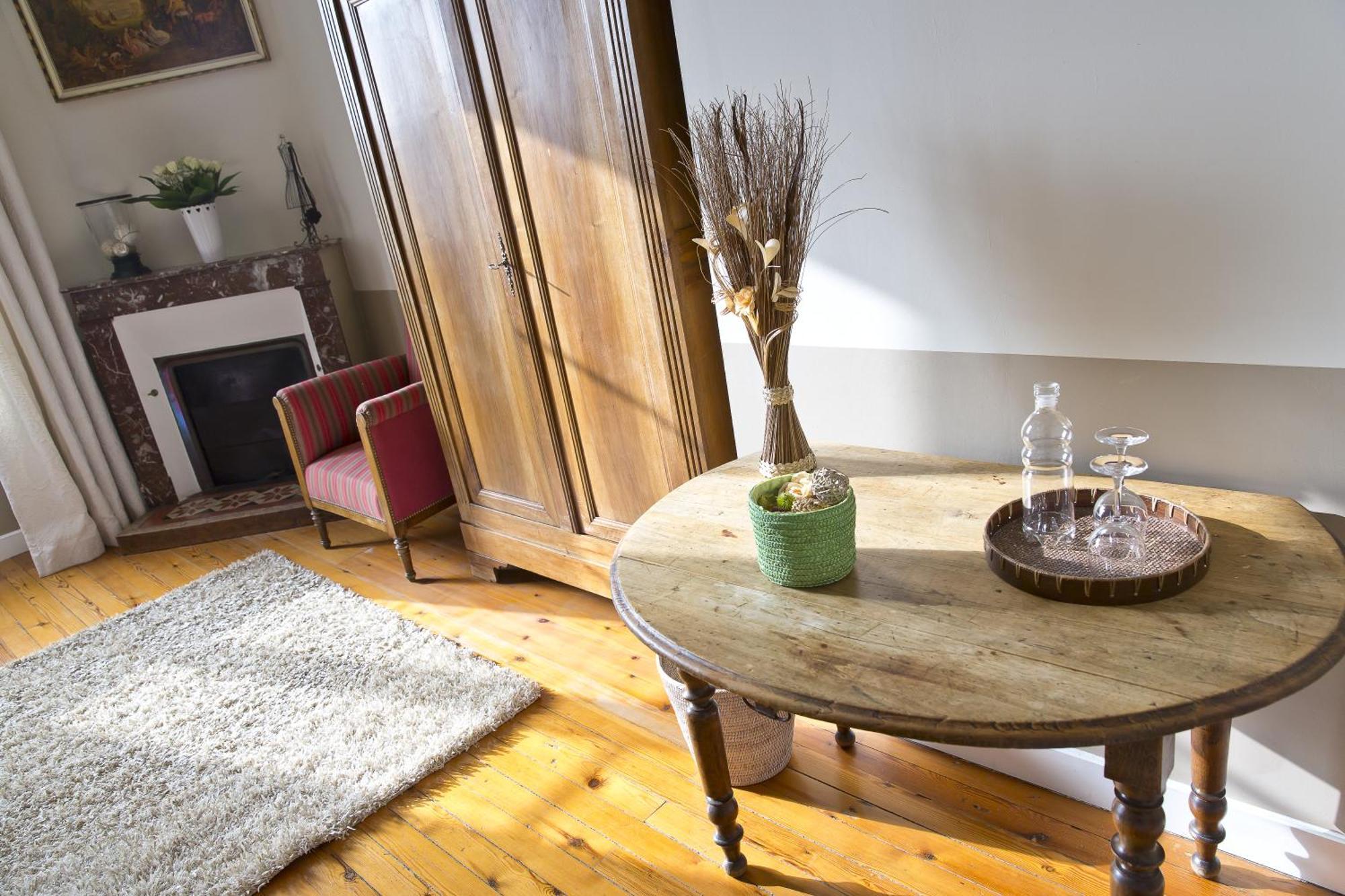 Chateau Richelieu Fronsac  Room photo